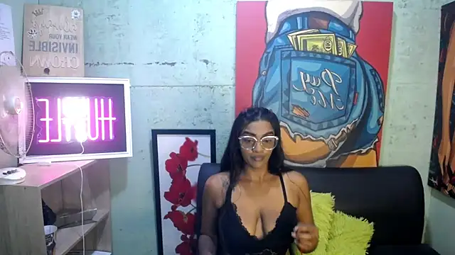 Indianzaraxxx online show from 17, 4, 2026