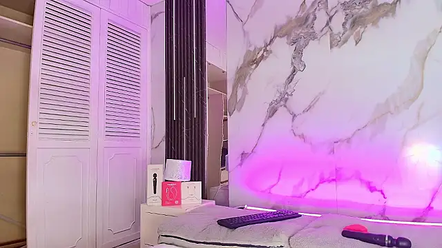 BellaHarpeer online show from 16, 3, 2026