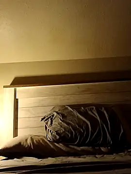 iLOVETRAY96 online show from 20, 12, 2025