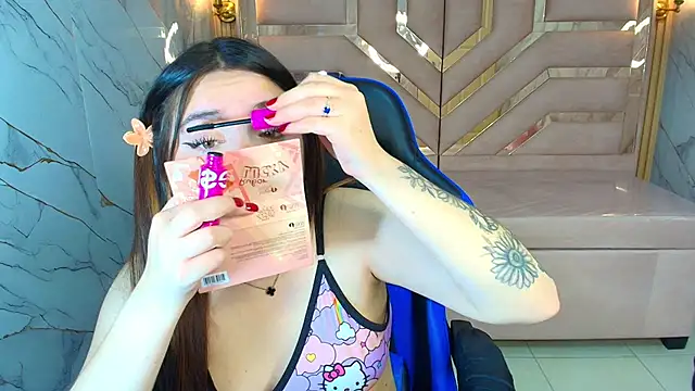 Snapshot of emily__r_ chatting on 15, 1, 2026 emily r online show from 15, 1, 2026