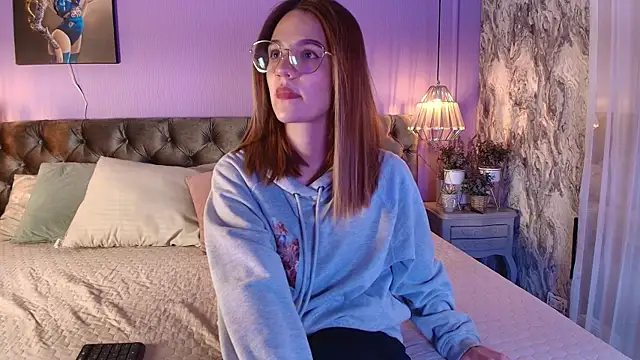 Nia  S online show from 13, 1, 2026