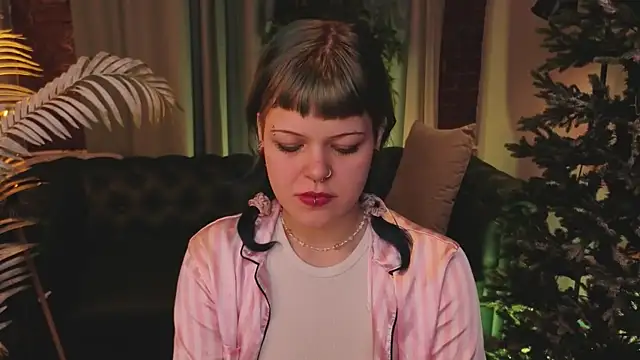 HelyEre online show from 3, 12, 2025