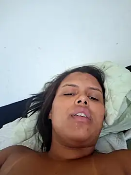 Pretinha08001 online show from 21, 12, 2025