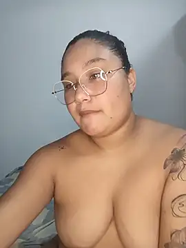 Snapshot of VaneandRossy chatting on 17, 6, 2026 VaneandRossy online show from 17, 6, 2026