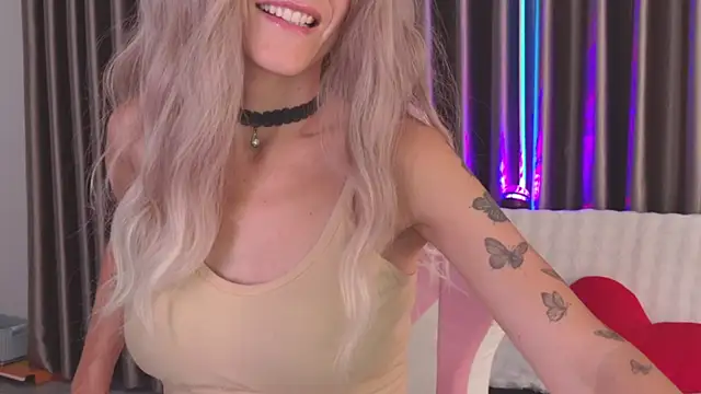 Snapshot of betty_xoxoo chatting on 30, 4, 2026 betty xoxoo online show from 30, 4, 2026