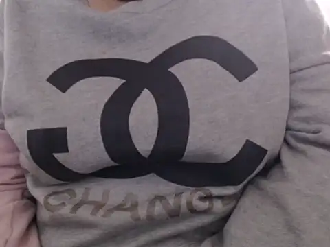 Snapshot of KhubsuratHaasina chatting on 18, 1, 2026 KhubsuratHaasina online show from 18, 1, 2026