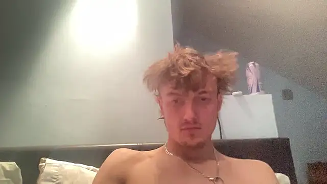 mackbriggs2 00 online show from 4, 12, 2025