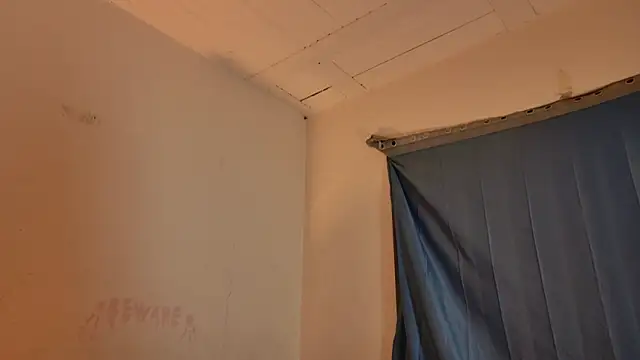 MoonLipsON- online show from 3, 4, 2026