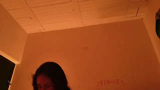 Snapshot of MoonLipsON- chatting on 21, 6, 2026 MoonLipsON- online show from 21, 6, 2026
