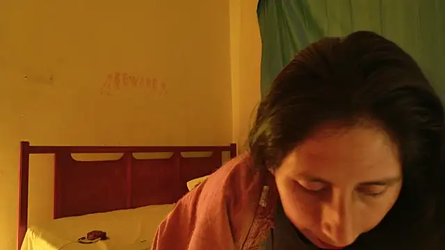MoonLipsON- online show from 24, 5, 2026
