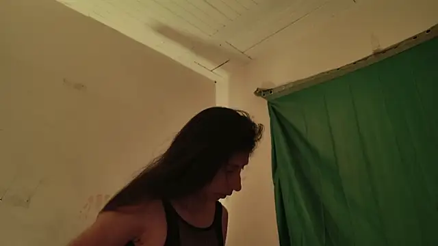 MoonLipsON- online show from 23, 4, 2026