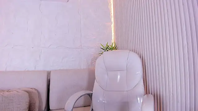 MarelynSummer online show from 12, 5, 2026
