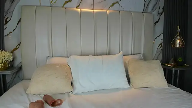 MarelynSummer online show from 7, 1, 2026