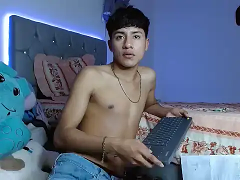 Sebas Ross04 online show from 23, 12, 2025