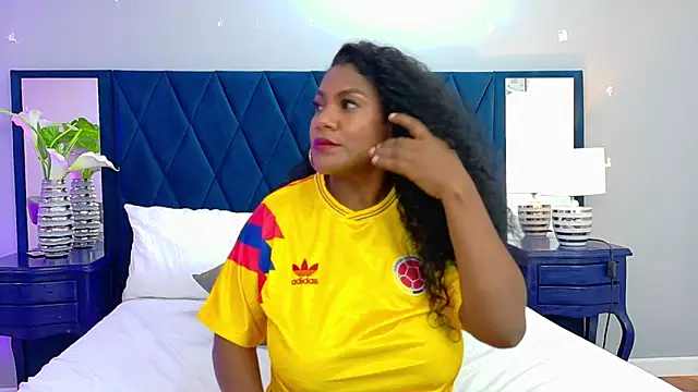 Snapshot of AnnieLeigt chatting on 17, 6, 2026 AnnieLeigt online show from 17, 6, 2026