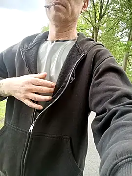 jefflatex45 online show from 7, 5, 2026