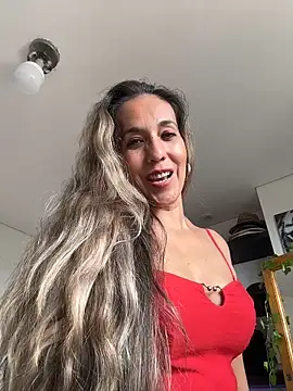 sandrafarrely online show from 24, 4, 2026