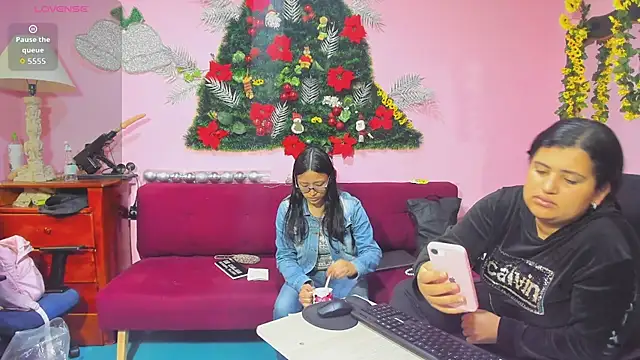 LesbianCouple02 online show from 5, 12, 2025