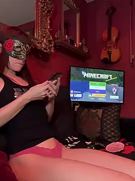 xoxosluttygirl online show from 27, 2, 2026