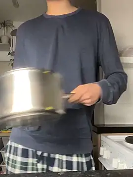 hungspanishtwink online show from 1, 2, 2026