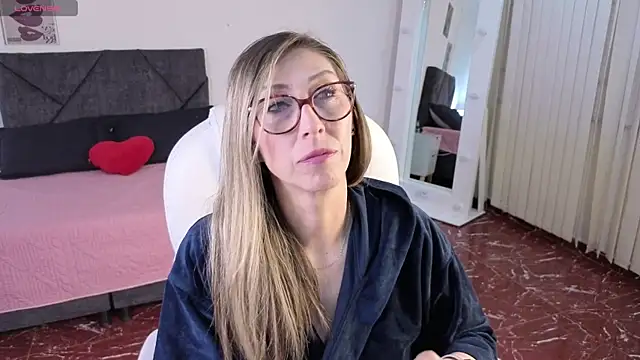 Scarlett 079 online show from 8, 5, 2026