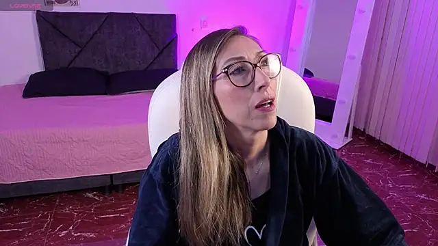 Scarlett 079 online show from 11, 5, 2026