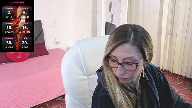 Scarlett 079 online show from 9, 3, 2026