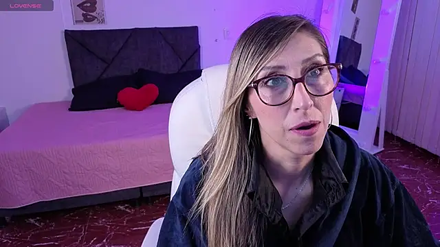 Scarlett 079 online show from 10, 5, 2026