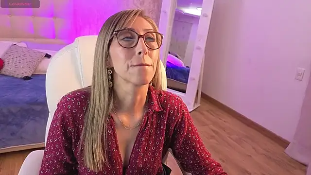 Scarlett 079 online show from 26, 6, 2026