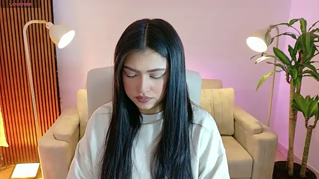 Snapshot of victoria___moon chatting on 3, 2, 2026 victoria moon online show from 3, 2, 2026