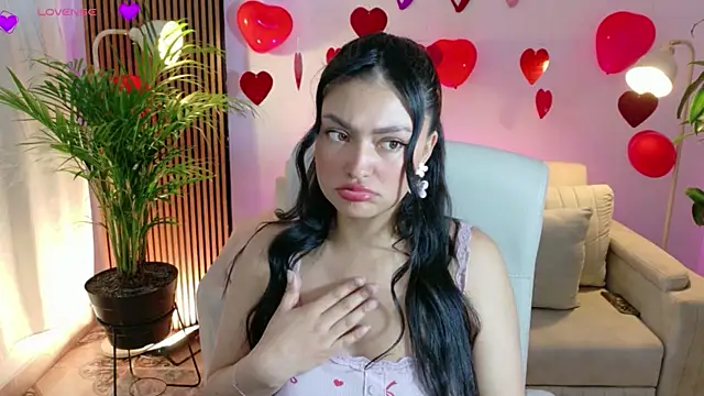 Snapshot of victoria___moon chatting on 16, 2, 2026 victoria moon online show from 16, 2, 2026