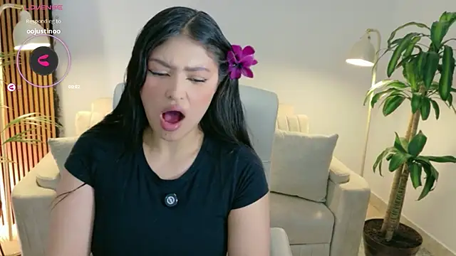 victoria   moon online show from 31, 5, 2026