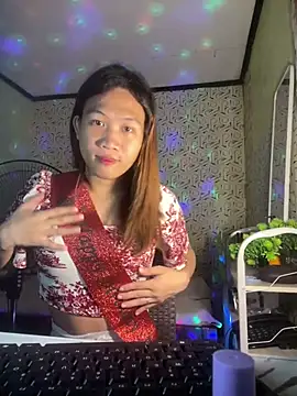 Snapshot of luna_love_bitex chatting on 3, 6, 2026 luna love bitex online show from 3, 6, 2026