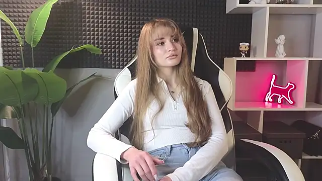 Snapshot of LyriaVespera chatting on 26, 2, 2026 LyriaVespera online show from 26, 2, 2026