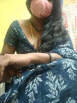 Snapshot of Preeti345 chatting on 18, 1, 2026 Preeti345 online show from 18, 1, 2026