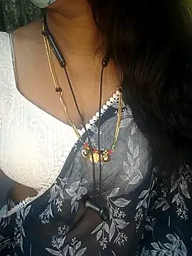 Snapshot of Preeti345 chatting on 2, 2, 2026 Preeti345 online show from 2, 2, 2026