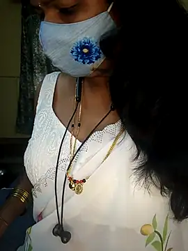 Snapshot of Preeti345 chatting on 3, 2, 2026 Preeti345 online show from 3, 2, 2026