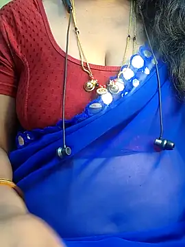 Snapshot of Preeti345 chatting on 23, 4, 2026 Preeti345 online show from 23, 4, 2026