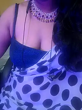 Snapshot of Preeti345 chatting on 5, 5, 2026 Preeti345 online show from 5, 5, 2026