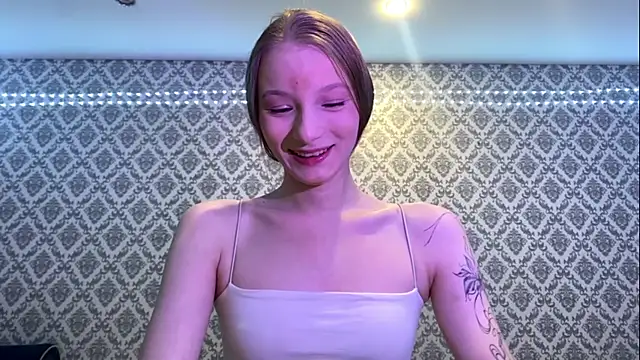 Cleonoth2o online show from 18, 12, 2025