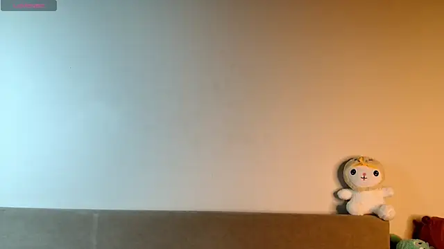 minji snow online show from 28, 3, 2026