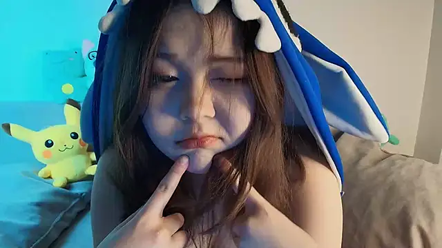 Snapshot of minji_snow chatting on 22, 2, 2026 minji snow online show from 22, 2, 2026