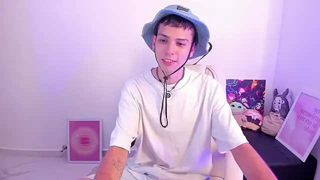 Snapshot of Jasson___ chatting on 14, 12, 2025 Jasson online show from 14, 12, 2025