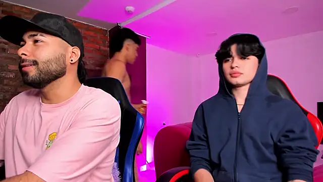 HotThreesoome online show from 11, 2, 2026