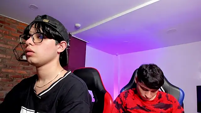 HotThreesoome online show from 6, 3, 2026