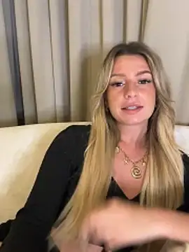 lilavv online show from 15, 12, 2025