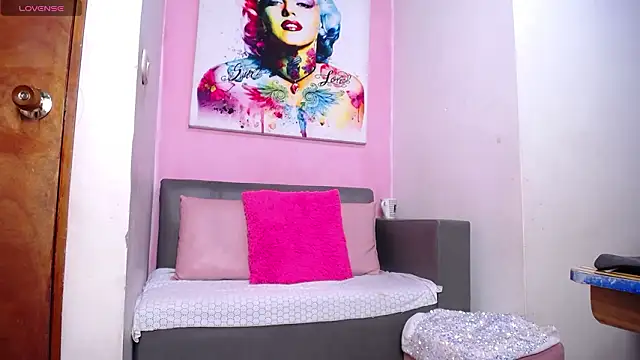 danycute  online show from 14, 2, 2026