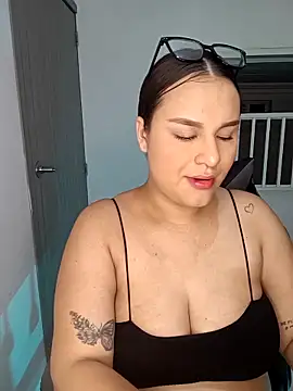Valeriaa 21 online show from 3, 4, 2026