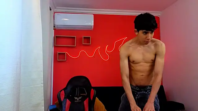 Neo Twink online show from 23, 4, 2026