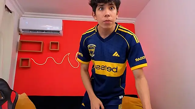 Neo Twink online show from 12, 5, 2026